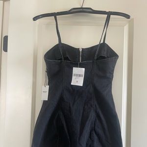 black denim small front zipper forever 21 dress. never worn